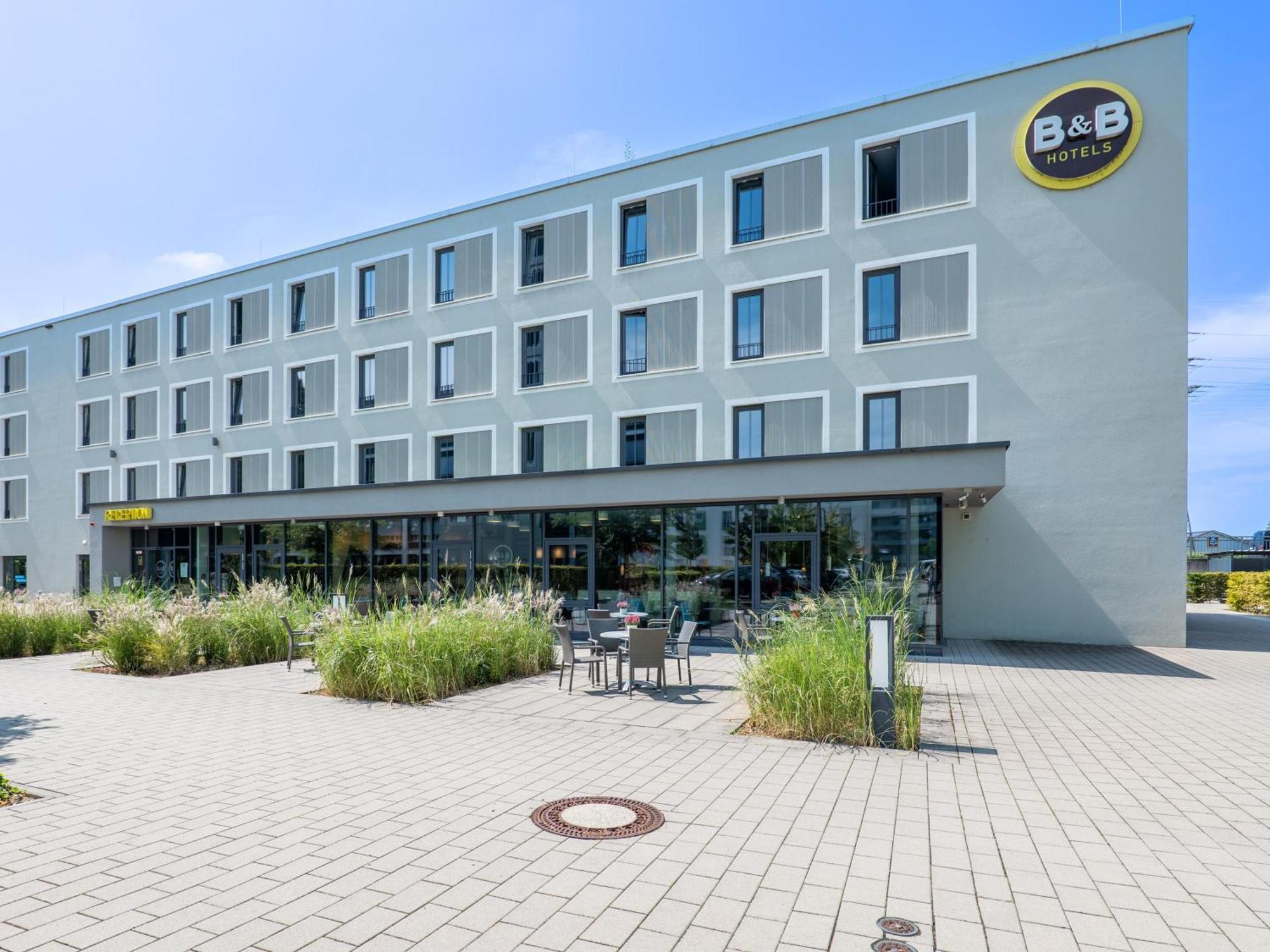 B&B Hotel Offenburg-City Eksteriør billede